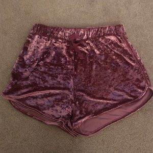 velvet short
